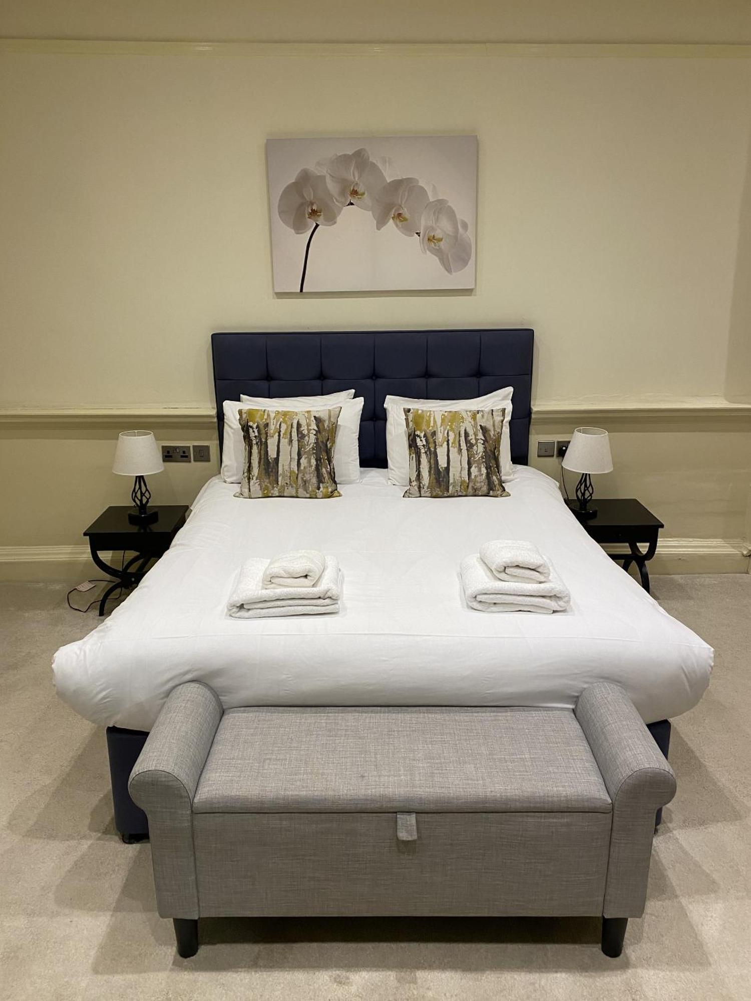 New Inn Hotel Lechlade Quarto foto