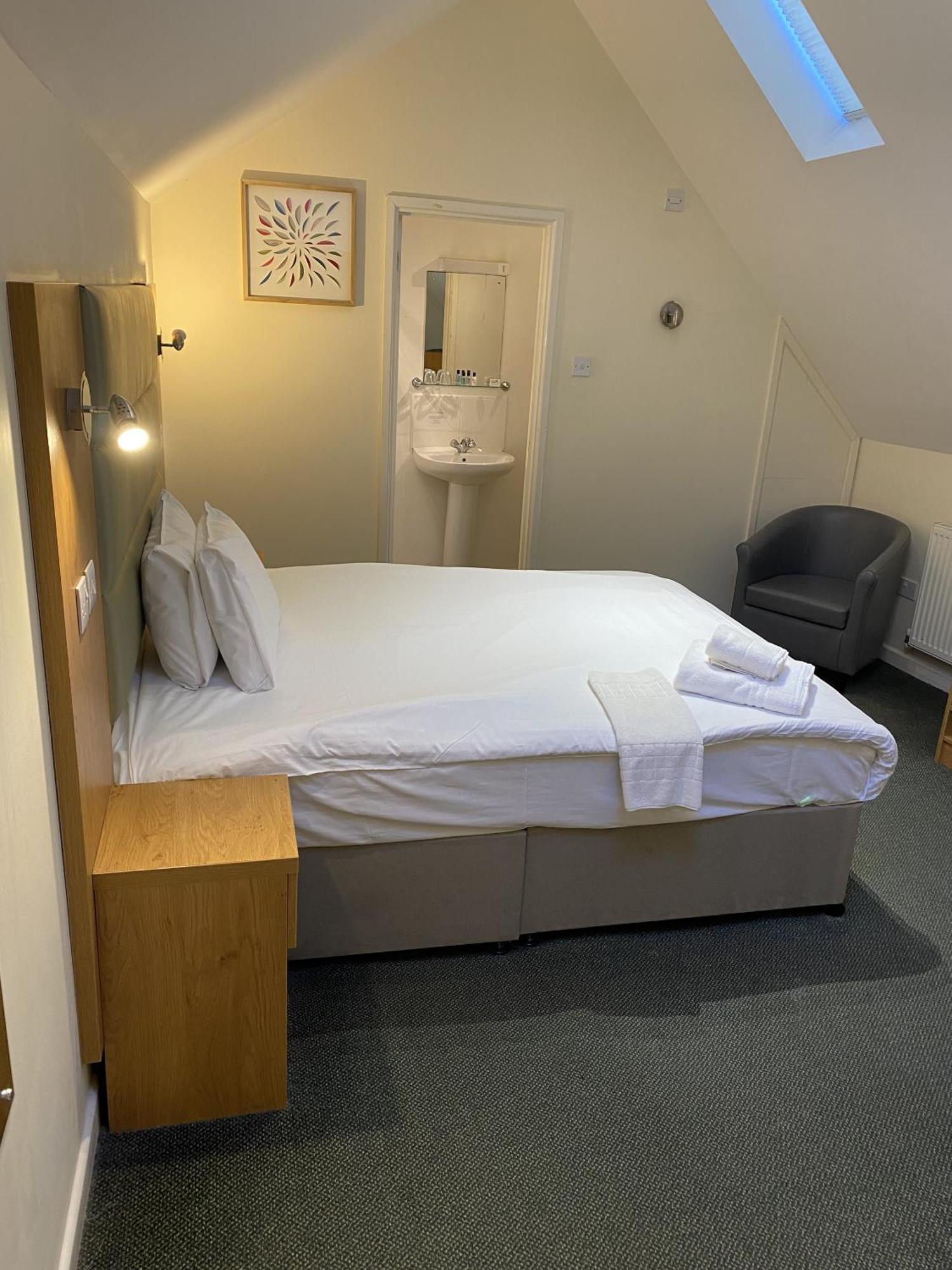 New Inn Hotel Lechlade Quarto foto